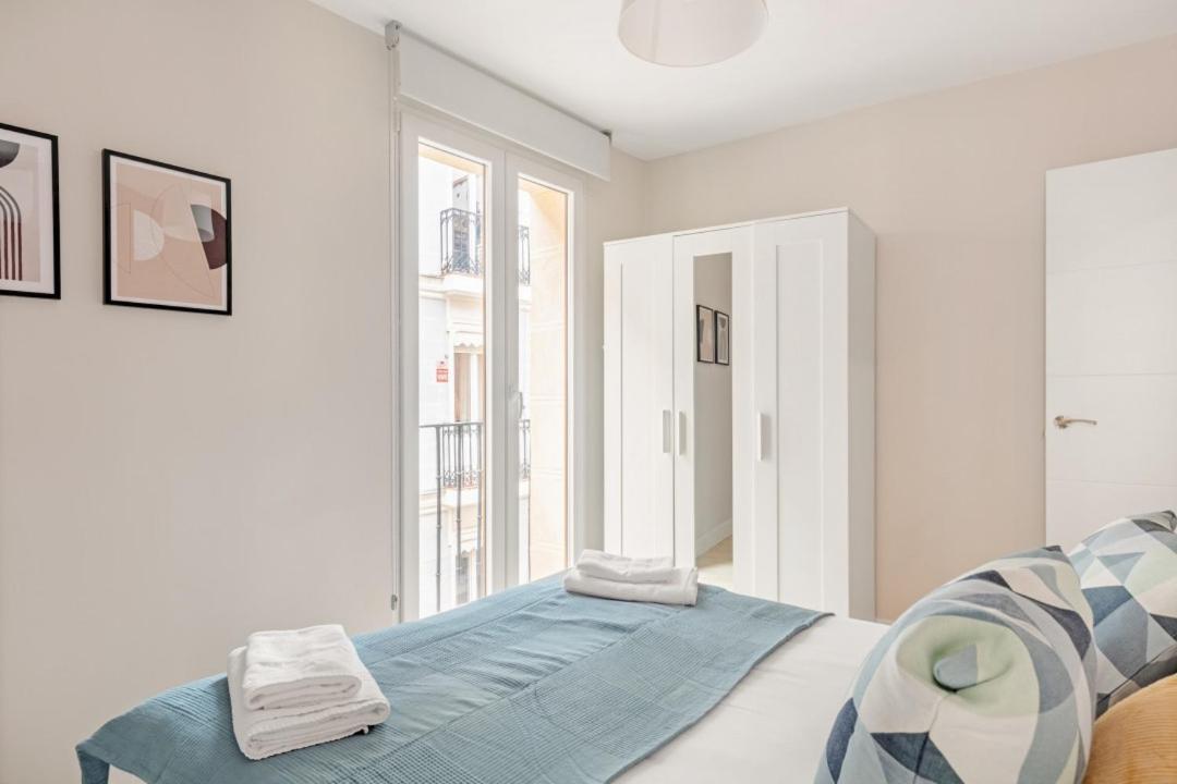 2 Bedrooms 1 Bathroom Furnished - Las Letras - Bright - Mintystay Μαδρίτη Εξωτερικό φωτογραφία