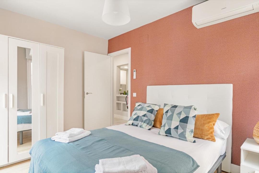 2 Bedrooms 1 Bathroom Furnished - Las Letras - Bright - Mintystay Μαδρίτη Εξωτερικό φωτογραφία