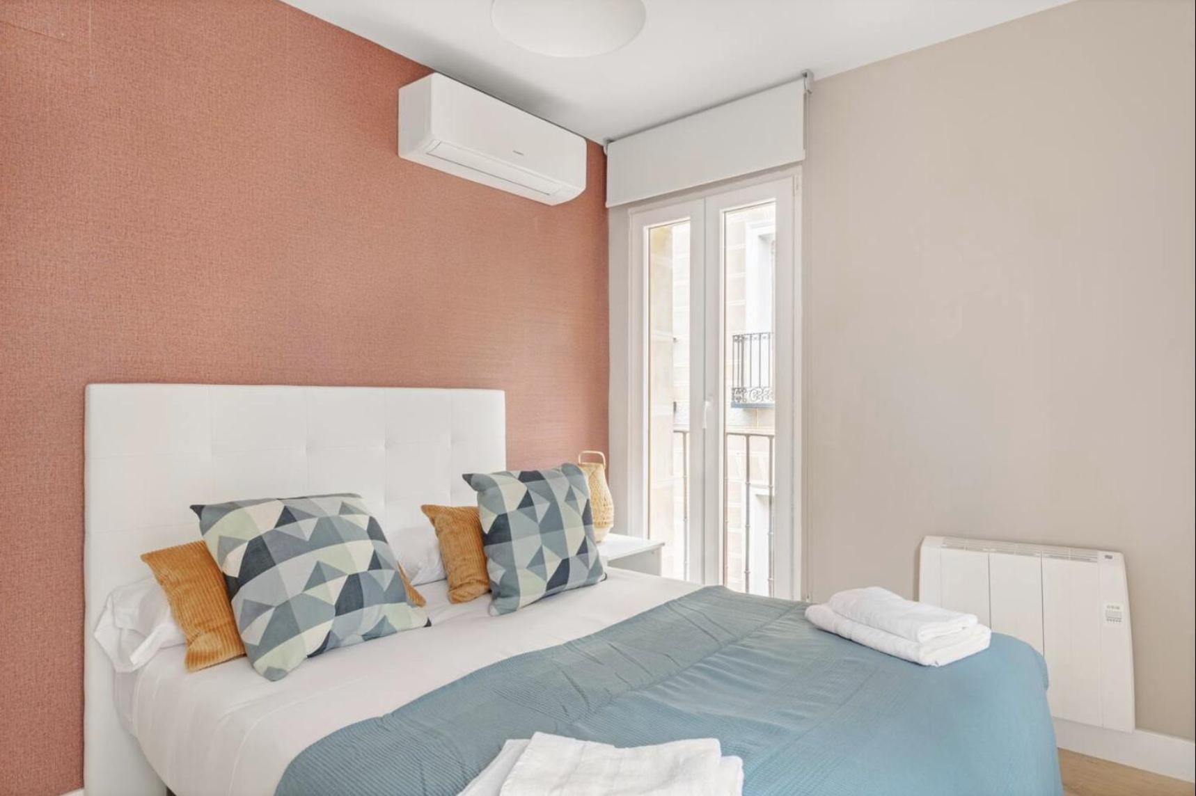 2 Bedrooms 1 Bathroom Furnished - Las Letras - Bright - Mintystay Μαδρίτη Εξωτερικό φωτογραφία