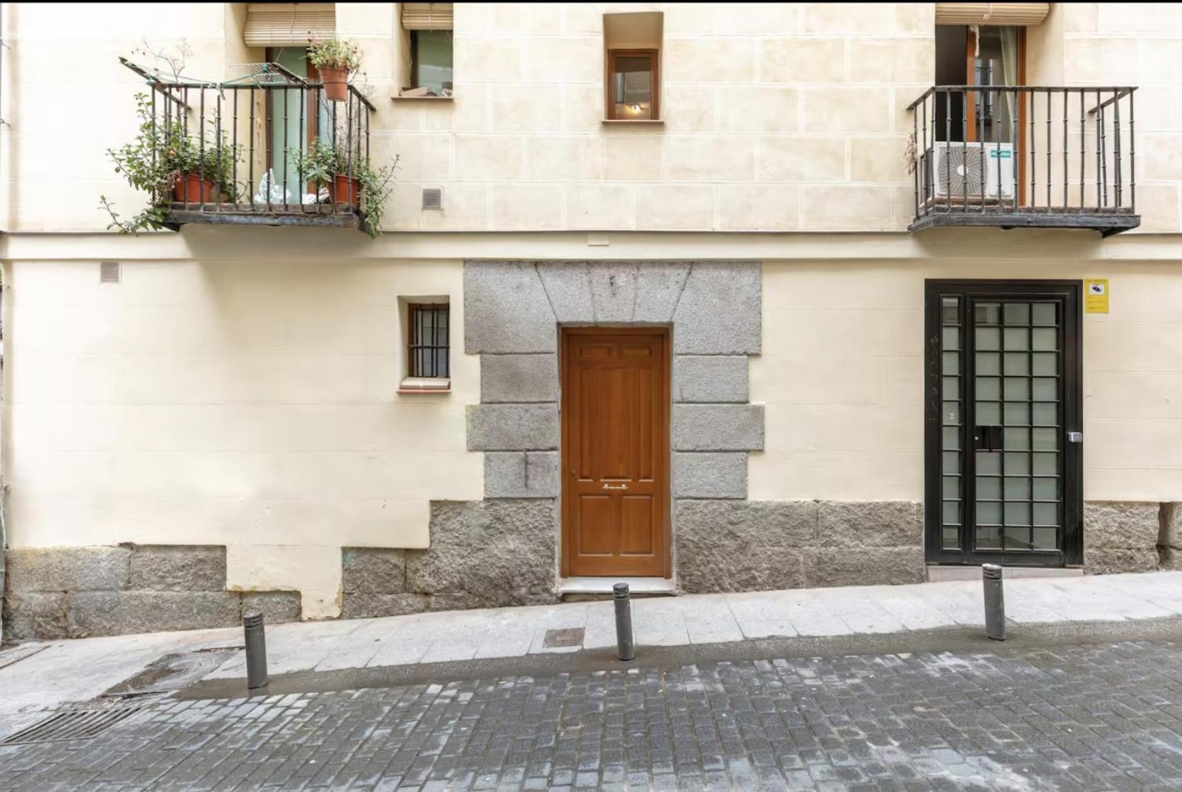 2 Bedrooms 1 Bathroom Furnished - Las Letras - Bright - Mintystay Μαδρίτη Εξωτερικό φωτογραφία
